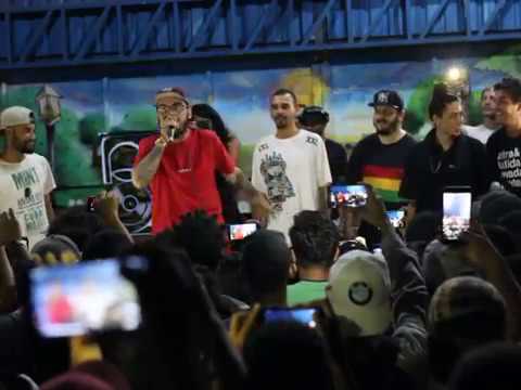 Fabio Brazza faz freestyle na Batalha Grajaú Rap City