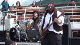 Swashbuckle - Scurvy Back LIVE at 70000 Tons of Metal 2011 FUNNY!