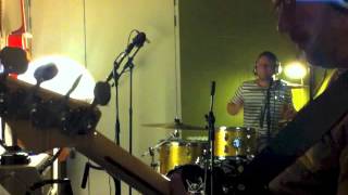 Tracey Thorn / &#39;In the Cold, Cold Night&#39; (Raw studio session footage)