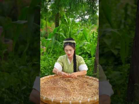 पहाड़ो में जंगली भटकटैया से पेट की प्राकृतिक औषधि कैसे बनाई जाती हैं 🪷💊 || #minivlog