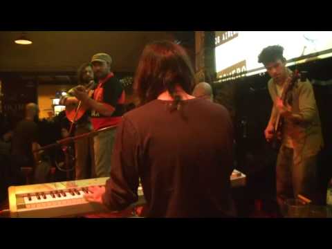 Kitucho Romero & Cuenco/CHACARERA DEL MISHKI MAYU/ Música más danza