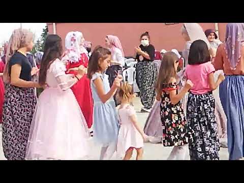 Müzisyen Özlem Ökten AKŞEHİR düğünleri Çakıllar köyü mahallesinden Ramazan & Güllü Üstündağ çiftin