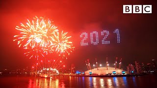 Londons 2021 fireworks 🎆 Happy New Year Live! �