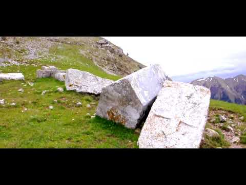 Lukomir - Peruca Waterfall Hike / Torus Tours /