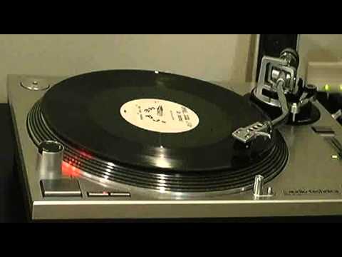 Raphael Saadiq & Q-Tip - Get Involved (12" Single)