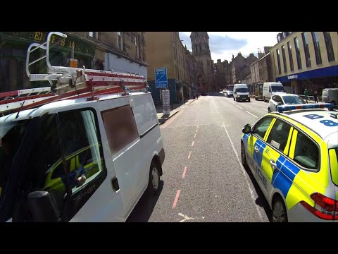 SF20DVV - Close Pass by the Police