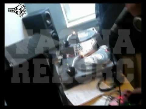 Moloch Vlavo, Agresívne Oko, DJ MikroMan, Orálny Signál Kako - kultúrny úvodník