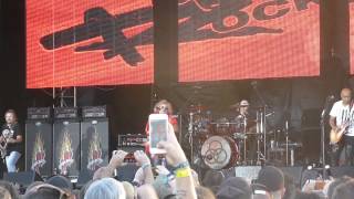 Sammy Hagar - There's Only One Way To Rock (Carolina Rebellion 2015) HD