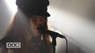 Blonde Redhead - Love or Prison (4AD Session)