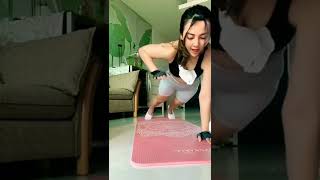 Cewek Cantik lagi Senam pagi # Shorts