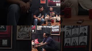 Download lagu Lagu anti Cringe karangan Mr. Undefeated 😂 #grindboys #forrevenge #podcast mp3