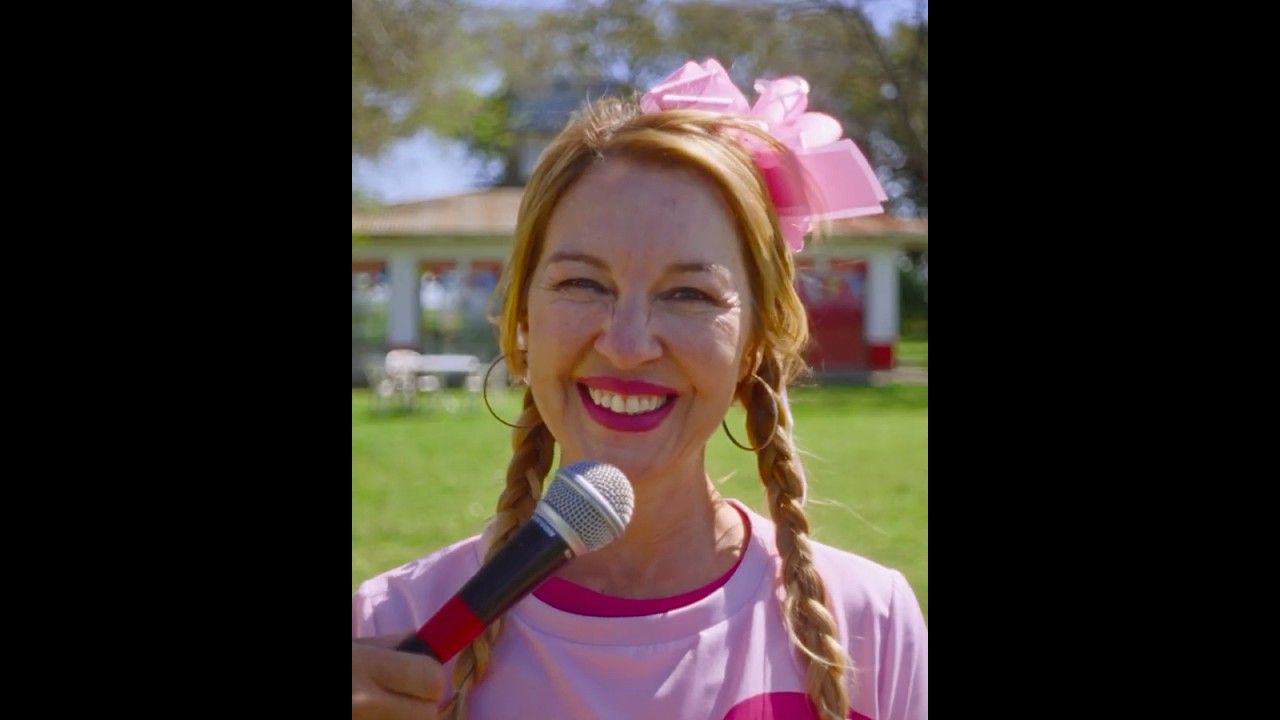 A misguided American media team turns to Argentine locals for help in MAGIC FARM