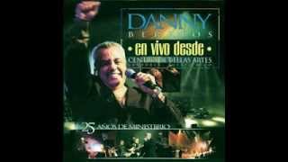 La Gloria Es De Él Lyrics English Translation