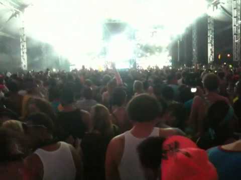 Swedish House Mafia Steve Angello - Intro, opening with One. Nocturnal 2010