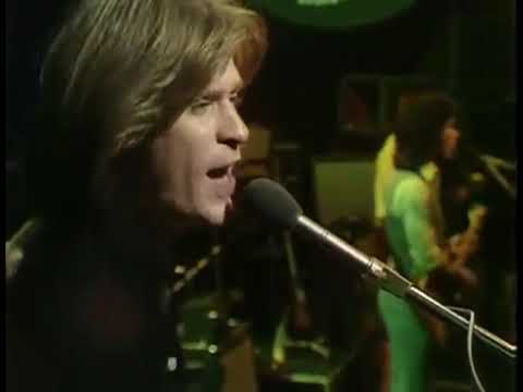 Hall And Oates  Rich Girl live 1977