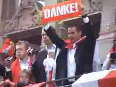 RW Ahlen Aufstiegsparty auf dem Marktplatz Teil 1