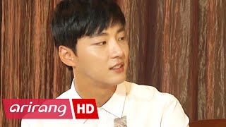 Showbiz Korea _ ACTROR YOON SI YOON(배우 윤시윤) _ Interview _ Part 1 video