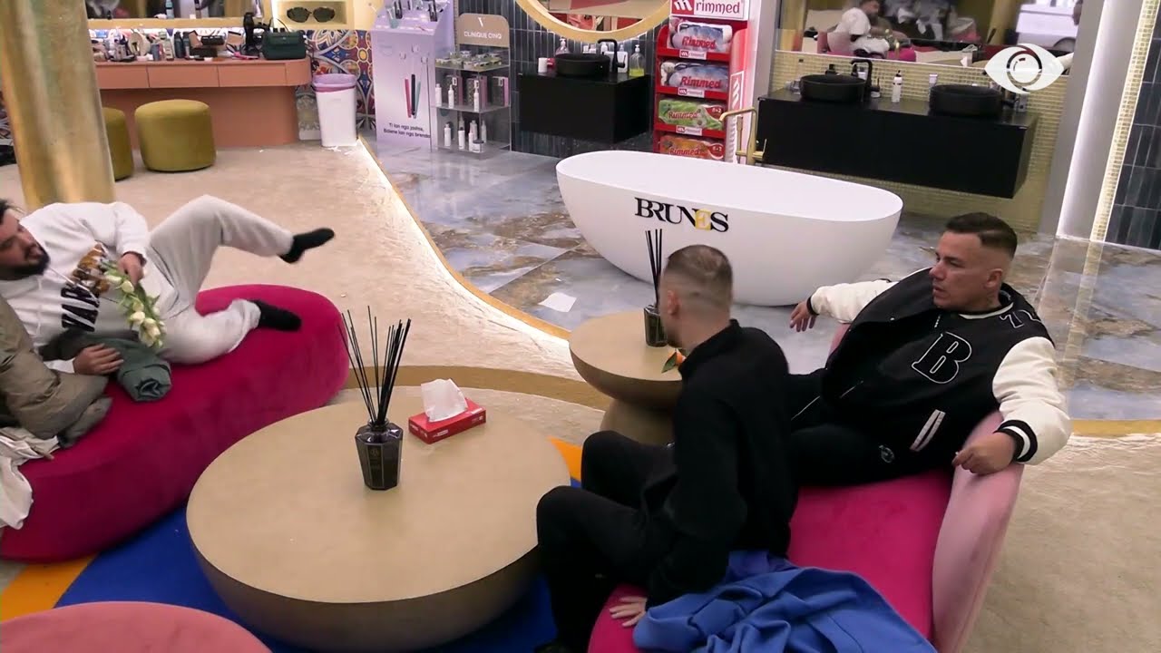 “Romeo s'e mban dot peshën”/ Graciano-banorëve: Keq te unë, keq te Juli, keq te tjetri