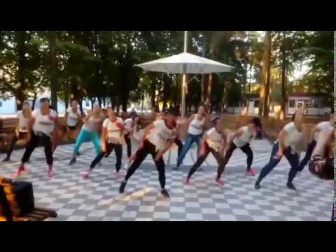 ZUMBA DJ Polique Feat. Follow Your Instinct – Don´t Wanna Go Home