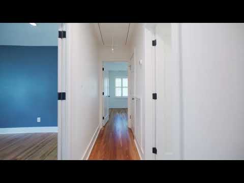Convenient Living Near Downtown Charleston property video