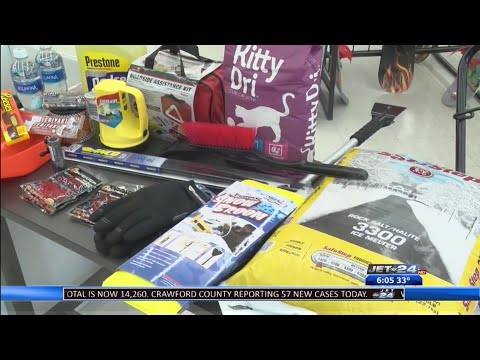 Preparing a winter survival kit in your car for snow storms