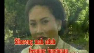 Download lagu Es Lilin - Nining Meida mp3