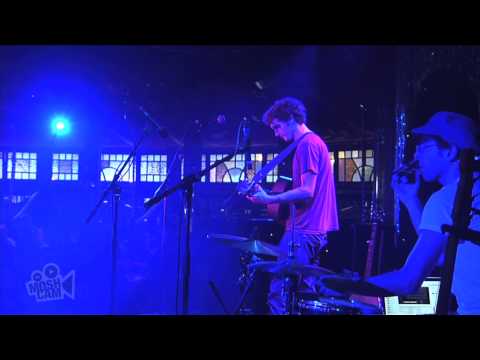 Sam Amidon - Saro (Live at Sydney Festival) | Moshcam
