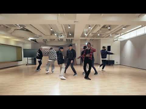 KICK BACK - WAYV magic dance cover // Ruthie Dance Cover