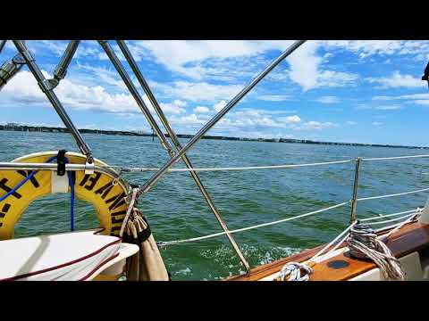 Salty Quicky #249 | ⛵ First 45 Hour Solo Sail Across the Gulf of Mexico