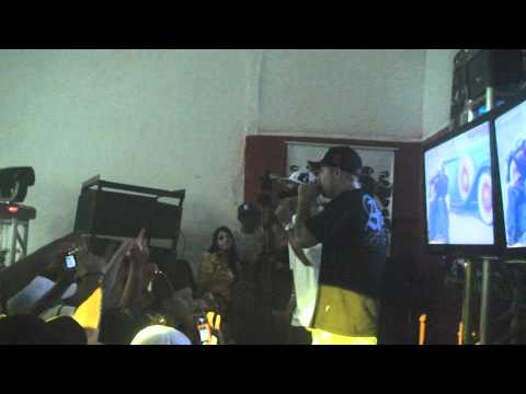 LBcorp. apresenta Thiagão e os Kamikases do Gueto - Na fé de Deus joga os plaquê