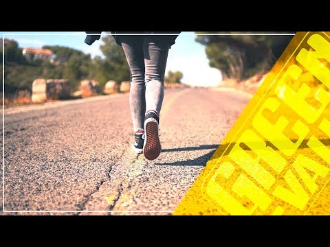 GREEN VALLEY FEAT. MACACO - CAMINANDO (Lyric Video)