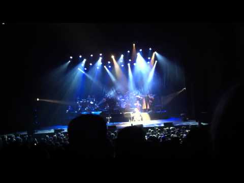 YANNI  April 03,2011- Toronto Sony Centre