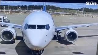 Ryanair Flight 2861 - Footage