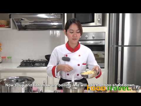 Braised fish maw in brown soup (Kra Por Pla Nam Dang)