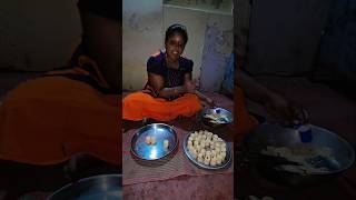 Download lagu நான் போடும் பாடல்கள் சமையலின் இடையே சின்ன மகிழ்ச்சி அவ்வளவுதான் mp3