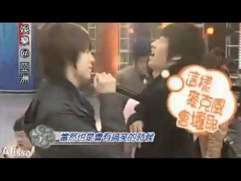 Eunhyuk and Donghae funny fight scene - You're watching EUNHAE couple normal behavior
