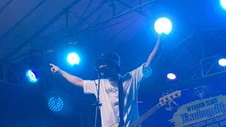 Download lagu Threesixty - Teman Inilah Kita Live at 10 Fukkin Years Kmbngclth (Stadion Patriot Candrabaga Bekasi) mp3