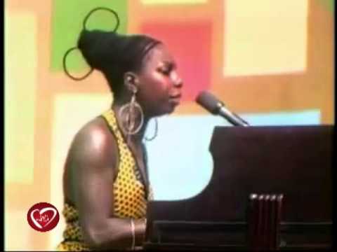 Nina Simone _ Ain't Got No...I've Got Life