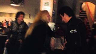 Joey...  (Shakin Stevens)   Breaking up my heart