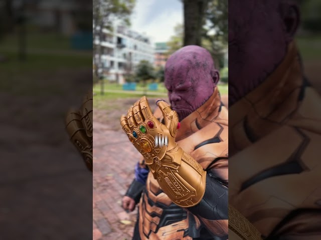 Vídeo relacionado con Lisciani - Juego Vengadores - Juego de Mesa Competitivo - Derrotar a Thanos - Caja de Metal - Para Jugar Con Familia o Amigos - 2 Jugadores o Más - Para Niños Mayores de 7 Años
