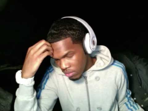 Ali.Riovan ft Arinneson - Fuck dat, wat wij hadden