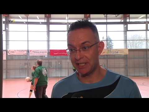 Zehn Fäuste für den Sieg: Packender Kampf um die Süddeutsche Faustballmeisterschaft