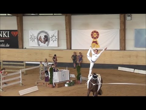 Bayerische Meisterin 2023 - Einzelvoltigieren U21- Oceane Schattleitner