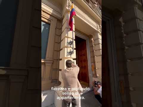 Inaugurazione ufficiale della targa e bandiera nazionale dell’Ecuador presso il Consolato Generale