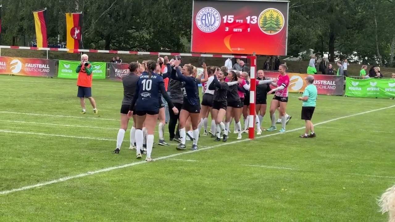 Abklatschen nach Finale