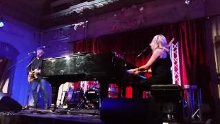 Vonda Shepard - Baby Don&#39;t You Break My Heart Slow - Live in London Oct 2016