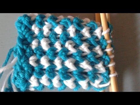 Knitting two-coloured pearl brioche in the round