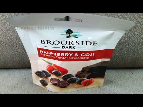 Brookside dark Raspberry & goji flavoured center chocolate