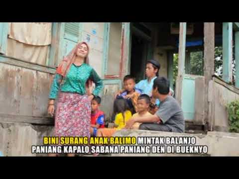Mak Lepoh feat Etek Kadai - Kurang Gaji (Lawak Minang)