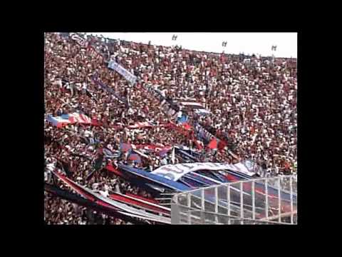 "San Lorenzo 0 Racing 0 Cuervo sos mi alegría. Terrible aliento de la Gloriosa" Barra: La Gloriosa Butteler • Club: San Lorenzo